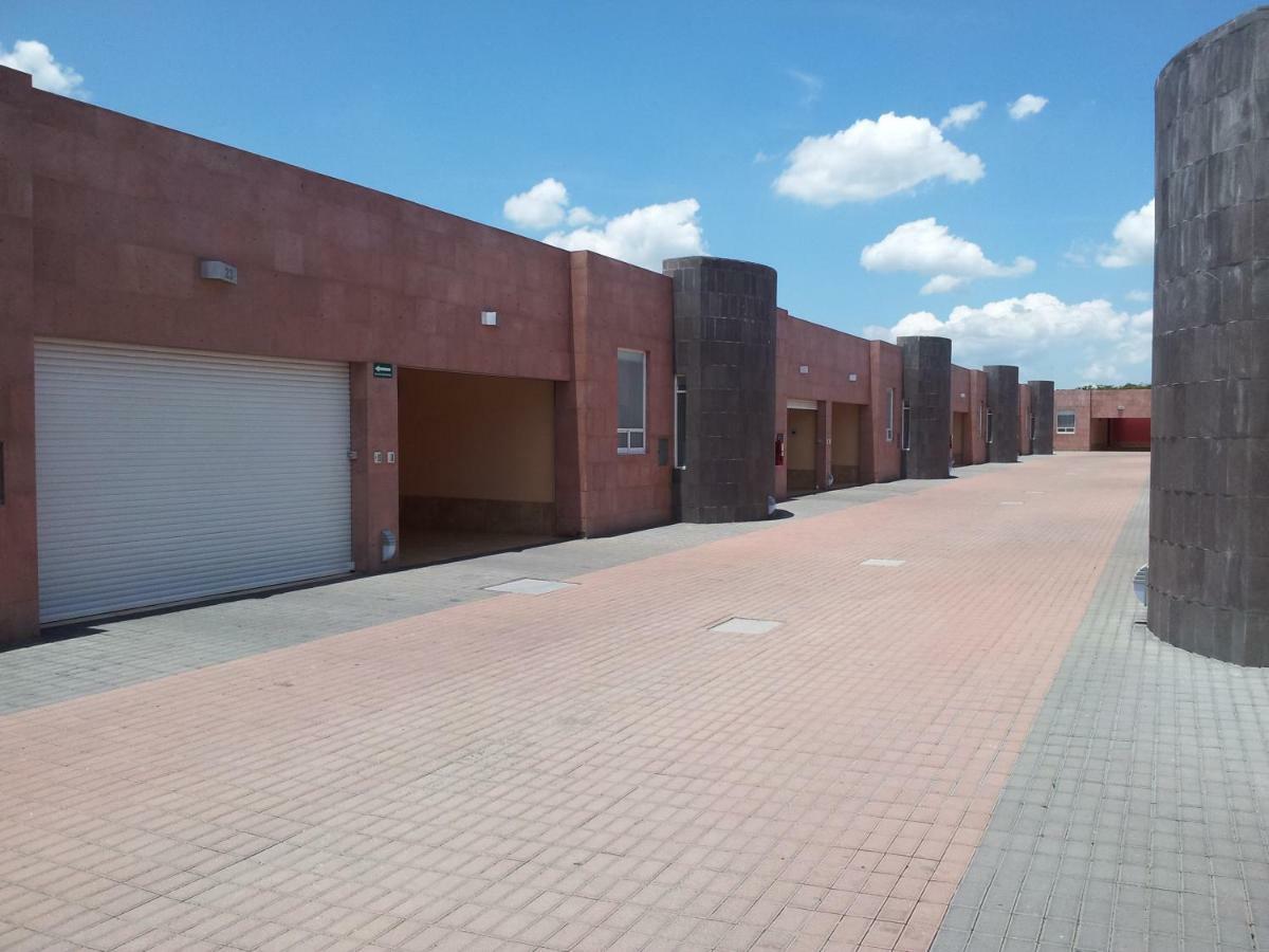 كويريتارو Motel Paraiso Suites المظهر الخارجي الصورة